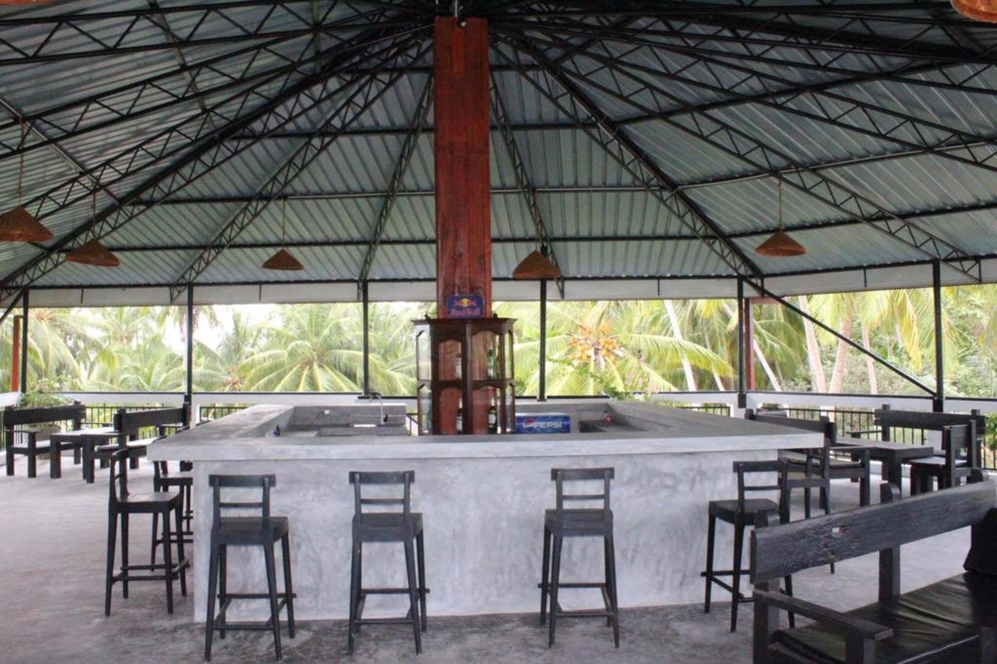 Hotel Bentota Village ภายนอก รูปภาพ